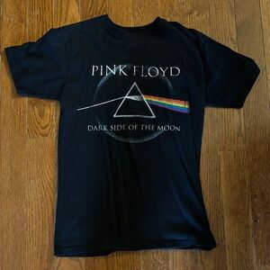 Pink Floyd Dark Side of the Moon Tee - Black and Rainbow